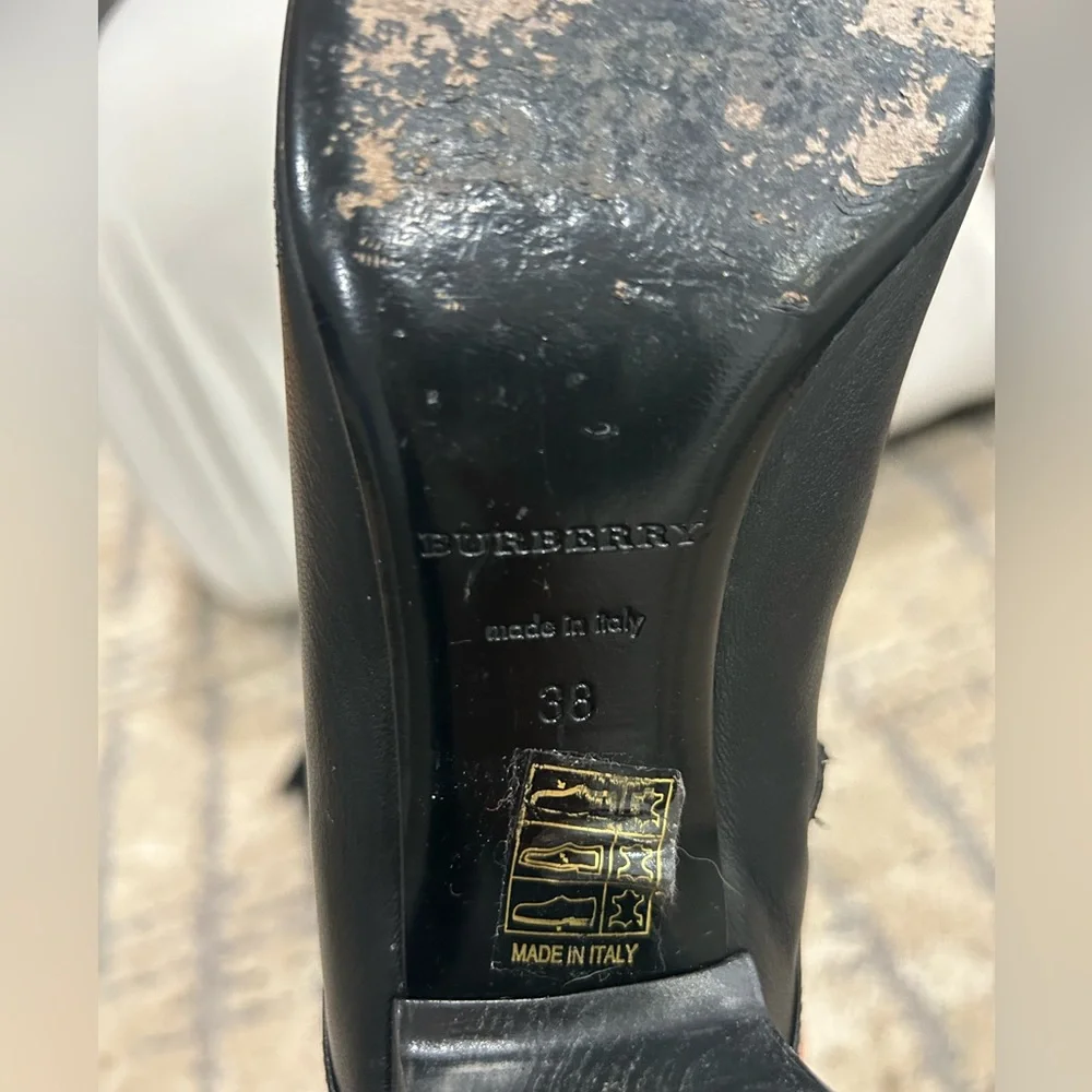 Leather Burberry boots - Picture 3 of 6